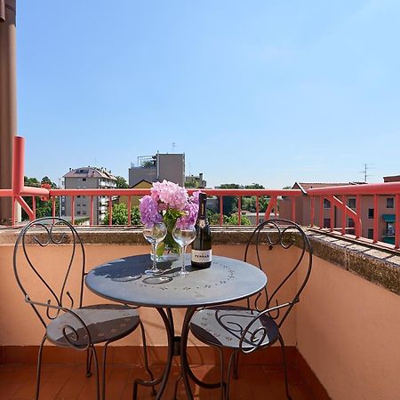 -Luminosa 5 Stars With Balcony- Wifi Netflix 15 Minutes From Duomo Apartment มิลาน ภายนอก รูปภาพ